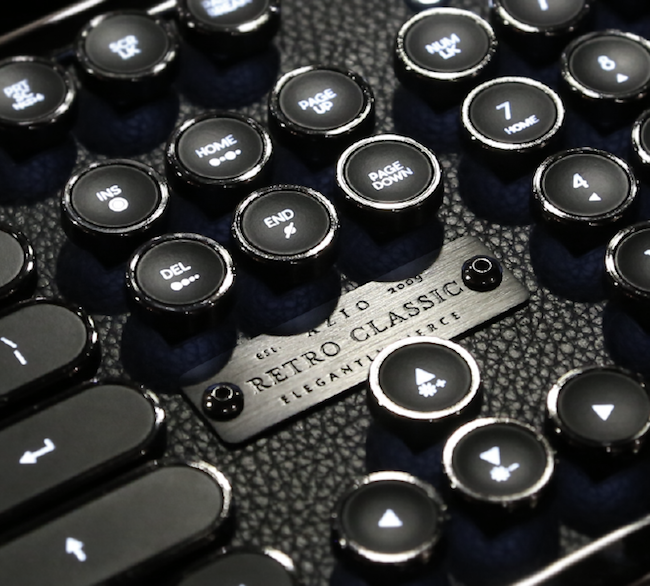 Azio retro classic typewriter mechanical keyboard